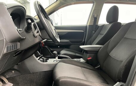 Mitsubishi Outlander III рестайлинг 3, 2013 год, 1 190 000 рублей, 9 фотография