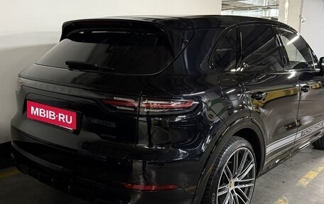 Porsche Cayenne III, 2021 год, 12 000 000 рублей, 2 фотография