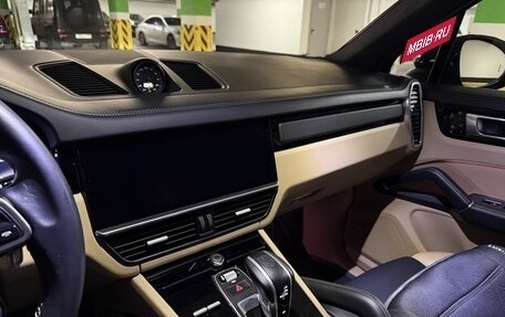 Porsche Cayenne III, 2021 год, 12 000 000 рублей, 8 фотография