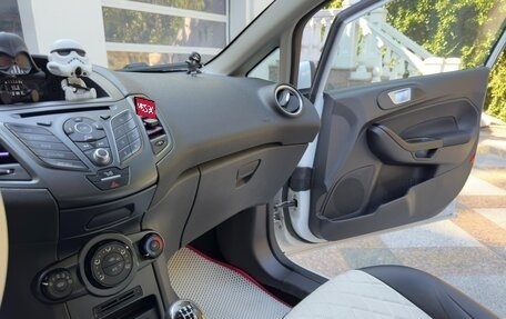 Ford Fiesta, 2017 год, 950 000 рублей, 7 фотография