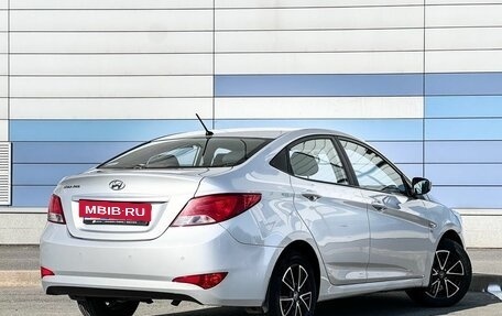 Hyundai Solaris II рестайлинг, 2015 год, 925 000 рублей, 5 фотография