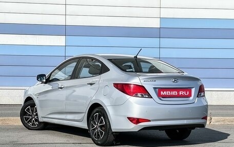 Hyundai Solaris II рестайлинг, 2015 год, 925 000 рублей, 7 фотография