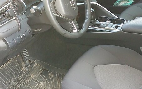 Toyota Camry, 2020 год, 2 700 000 рублей, 7 фотография