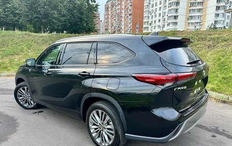 Toyota Highlander, 2025 год, 5 050 000 рублей, 3 фотография