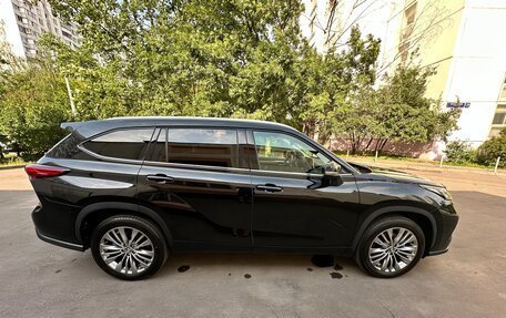 Toyota Highlander, 2025 год, 5 050 000 рублей, 10 фотография
