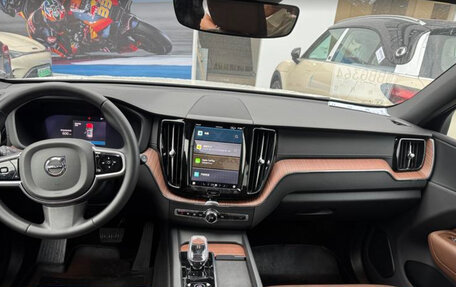 Volvo XC60 II, 2021 год, 2 980 344 рублей, 6 фотография