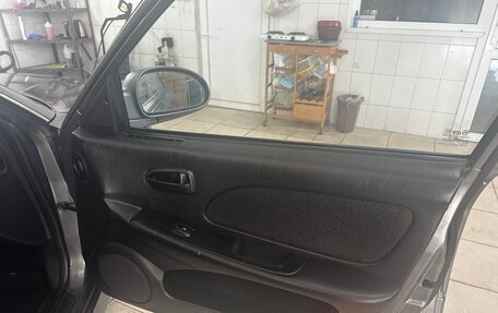 Hyundai Sonata IV рестайлинг, 2004 год, 300 000 рублей, 15 фотография