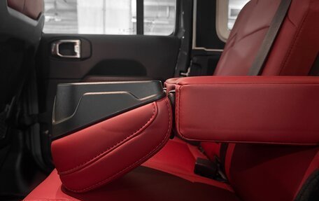 Jeep Wrangler, 2024 год, 16 190 000 рублей, 30 фотография