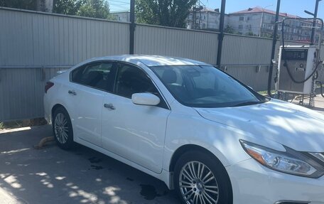 Nissan Altima V (L33), 2018 год, 1 000 000 рублей, 2 фотография