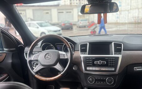 Mercedes-Benz GL-Класс, 2013 год, 3 300 000 рублей, 19 фотография