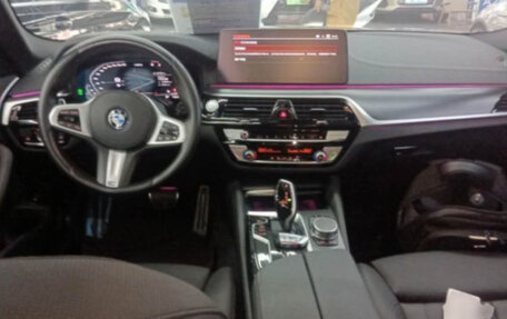 BMW 5 серия, 2021 год, 3 423 643 рублей, 5 фотография