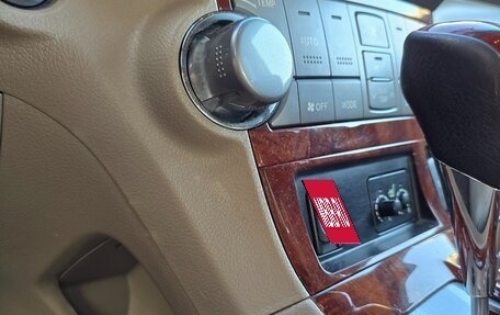Toyota Highlander III, 2010 год, 1 600 000 рублей, 14 фотография