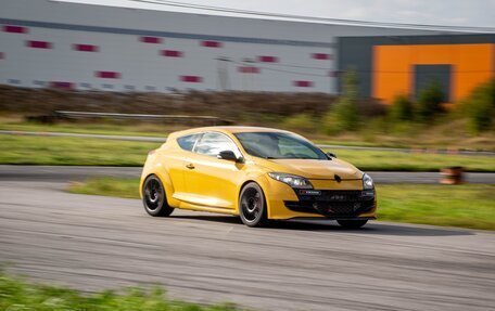 Renault Megane RS III, 2012 год, 1 690 000 рублей, 12 фотография