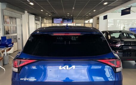 KIA Sportage IV рестайлинг, 2023 год, 3 290 000 рублей, 6 фотография