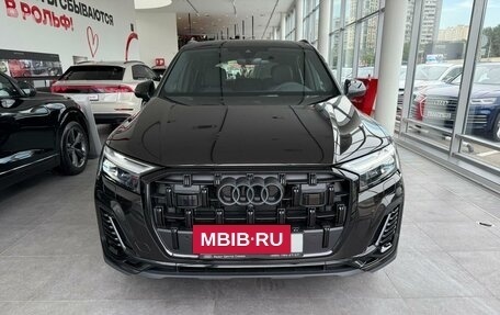 Audi Q7, 2024 год, 11 000 000 рублей, 2 фотография