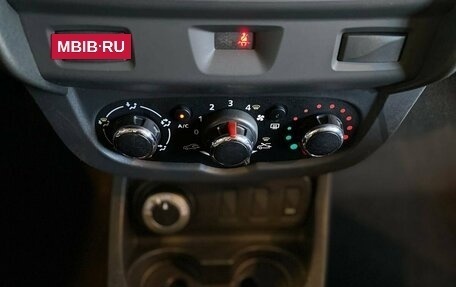 Renault Duster I рестайлинг, 2019 год, 1 335 000 рублей, 15 фотография
