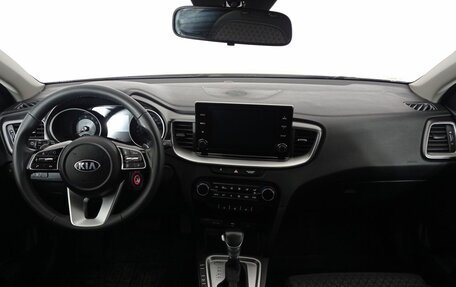 KIA cee'd III, 2021 год, 1 930 000 рублей, 11 фотография