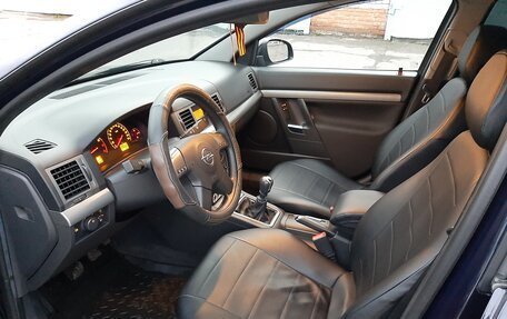 Opel Vectra C рестайлинг, 2004 год, 650 000 рублей, 5 фотография
