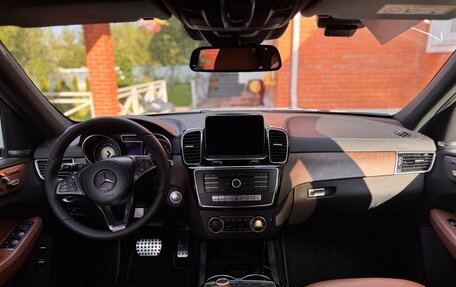 Mercedes-Benz GLS, 2018 год, 4 500 000 рублей, 6 фотография