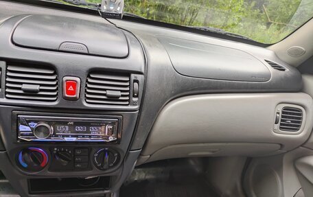 Nissan Almera, 2001 год, 175 000 рублей, 8 фотография