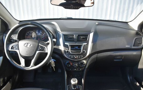 Hyundai Solaris II рестайлинг, 2014 год, 949 000 рублей, 12 фотография