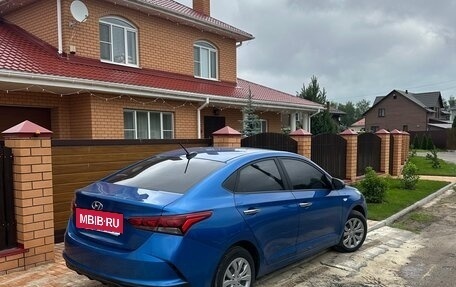 Hyundai Solaris II рестайлинг, 2021 год, 1 370 000 рублей, 4 фотография