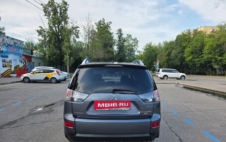 Mitsubishi Outlander III рестайлинг 3, 2007 год, 1 200 000 рублей, 6 фотография