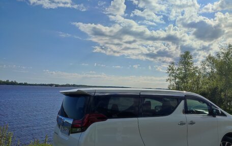 Toyota Alphard III, 2017 год, 3 500 000 рублей, 15 фотография