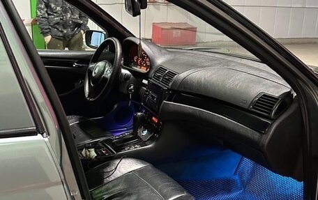 BMW 3 серия, 2004 год, 720 000 рублей, 8 фотография