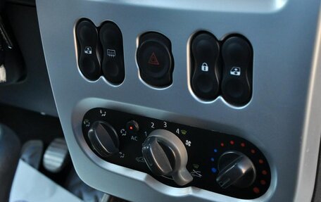 Renault Logan I, 2010 год, 490 000 рублей, 12 фотография