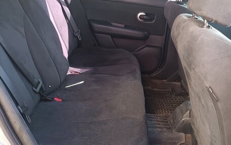 Nissan Tiida, 2010 год, 795 000 рублей, 16 фотография