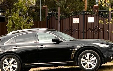 Infiniti QX70, 2016 год, 2 550 000 рублей, 1 фотография