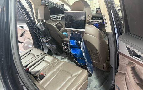 Audi Q7, 2019 год, 7 000 000 рублей, 28 фотография