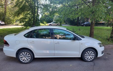 Volkswagen Polo VI (EU Market), 2020 год, 1 300 000 рублей, 2 фотография
