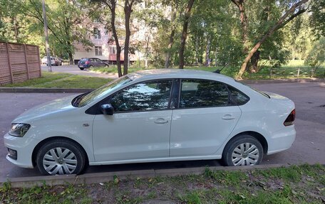 Volkswagen Polo VI (EU Market), 2020 год, 1 300 000 рублей, 3 фотография