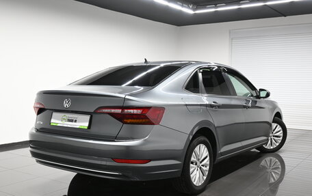 Volkswagen Jetta VII, 2019 год, 1 575 000 рублей, 2 фотография