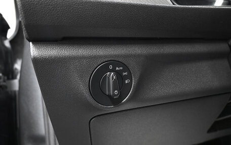 Volkswagen Jetta VII, 2019 год, 1 575 000 рублей, 18 фотография