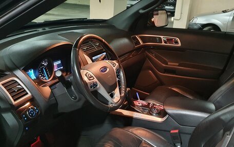 Ford Explorer VI, 2013 год, 2 200 000 рублей, 7 фотография