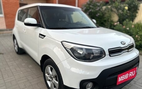 KIA Soul II рестайлинг, 2018 год, 1 650 000 рублей, 2 фотография