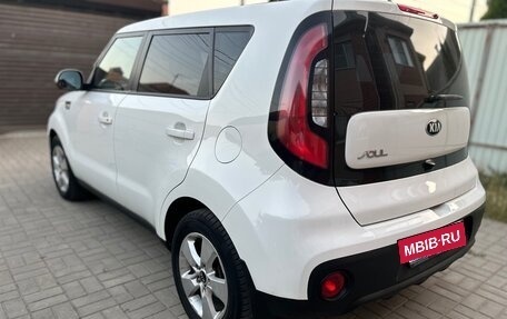 KIA Soul II рестайлинг, 2018 год, 1 650 000 рублей, 7 фотография