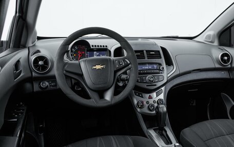 Chevrolet Aveo III, 2013 год, 799 000 рублей, 6 фотография