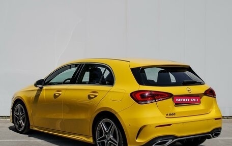 Mercedes-Benz A-Класс, 2019 год, 2 699 000 рублей, 2 фотография