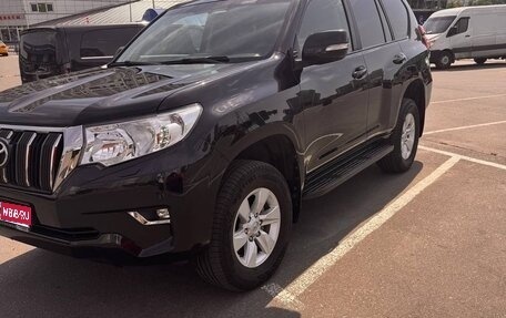 Toyota Land Cruiser Prado 150 рестайлинг 2, 2018 год, 3 850 000 рублей, 1 фотография