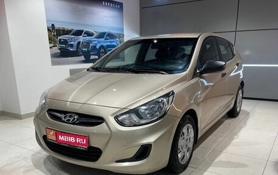 Hyundai Solaris II рестайлинг, 2013 год, 965 000 рублей, 1 фотография