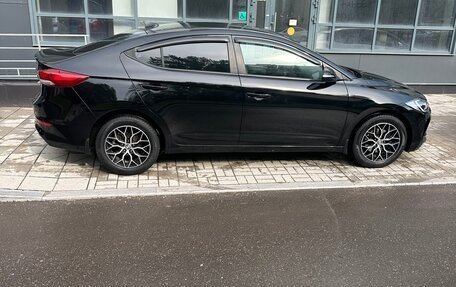 Hyundai Elantra VI рестайлинг, 2018 год, 1 580 000 рублей, 4 фотография