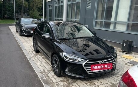 Hyundai Elantra VI рестайлинг, 2018 год, 1 580 000 рублей, 3 фотография