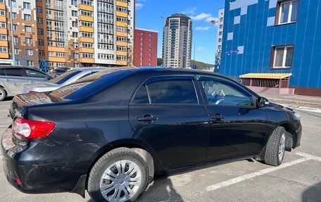 Toyota Corolla, 2011 год, 900 000 рублей, 5 фотография