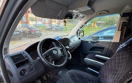 Volkswagen Multivan T5, 2008 год, 1 400 000 рублей, 3 фотография