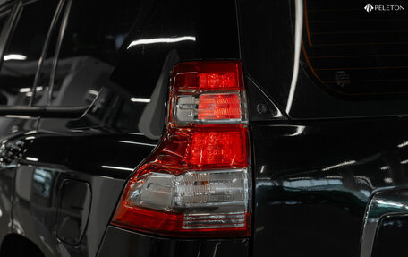 Toyota Land Cruiser Prado 150 рестайлинг 2, 2012 год, 2 280 000 рублей, 28 фотография