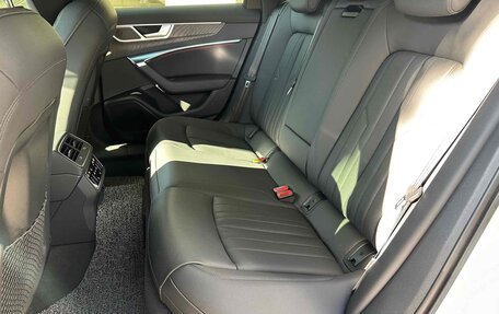 Audi A6, 2022 год, 4 360 000 рублей, 17 фотография